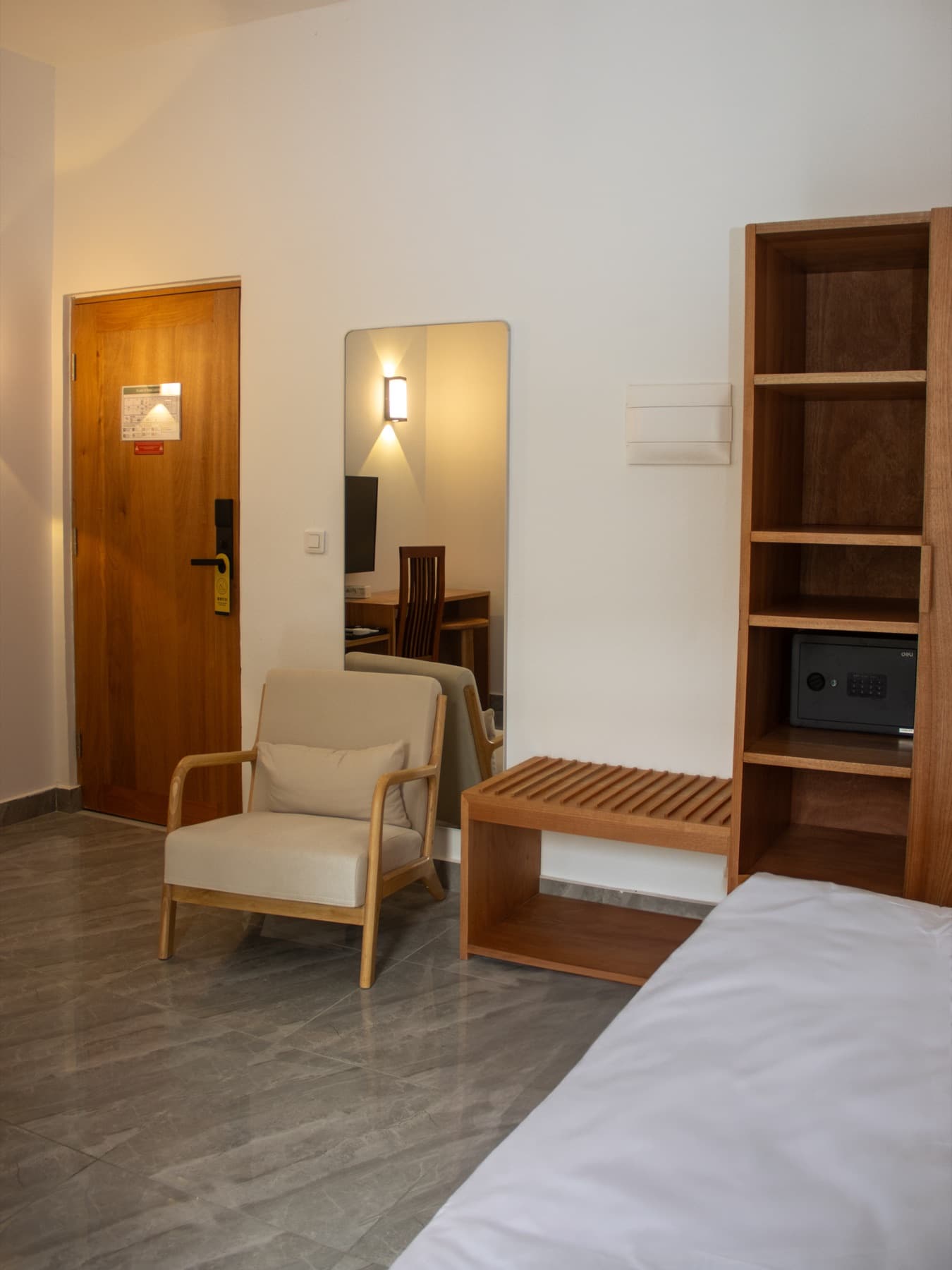 Double Deluxe Room — Résidence Feuille, hotel in Pointe-Noire