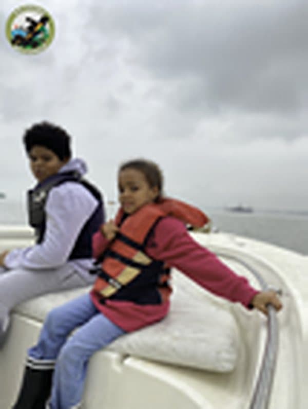 مشاهدة الحيتان — excursion from Pointe-Noire